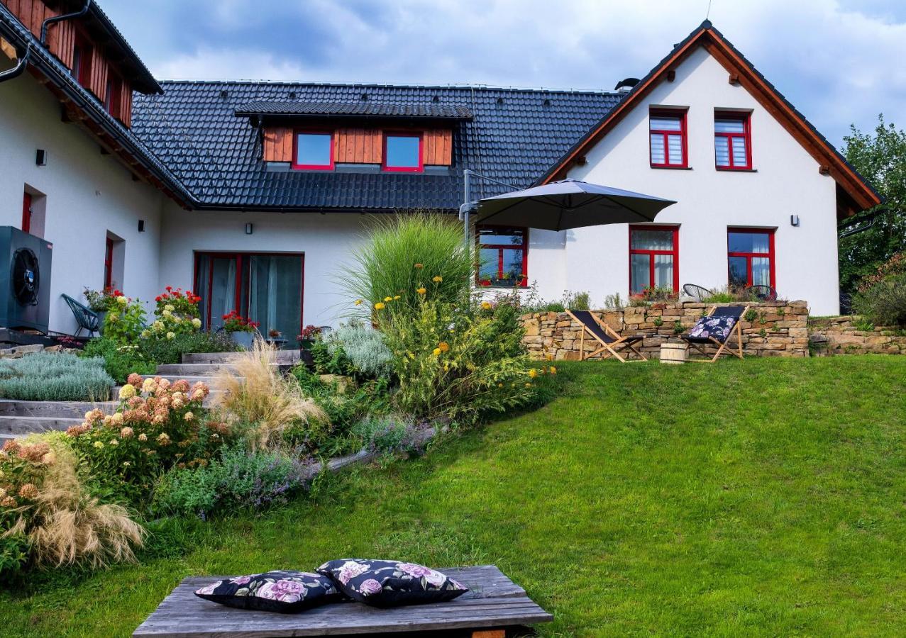 Pensjonat Atelier 673 Dolní Bečva Zewnętrze zdjęcie