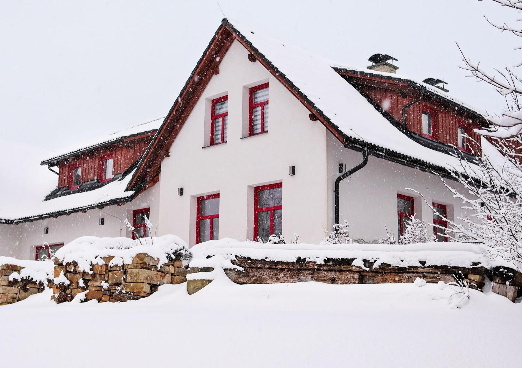 Pensjonat Atelier 673 Dolní Bečva Zewnętrze zdjęcie